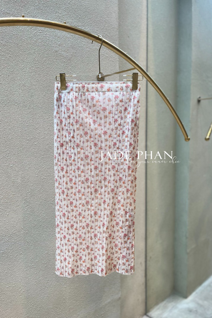 Audora Skirt/ Chân váy Vàng hột gà Họa tiết hoa