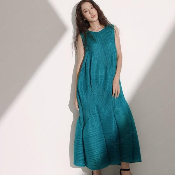 JEUNESSE Pleated Midi Dress - Váy Jeunesse