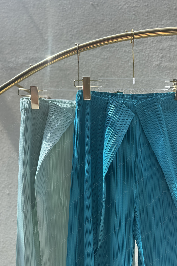 Orla Pleated Pants / Quần