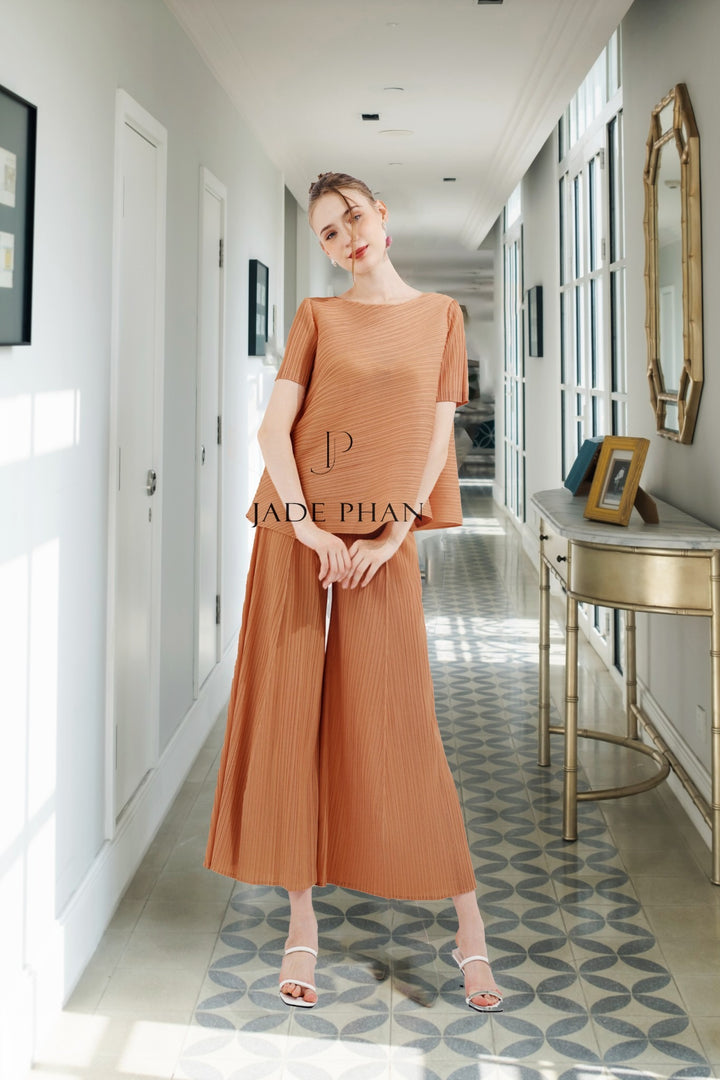 Set Jennie Top & Gerda Bottom/ Jennie Nâu sữa & Gerda Nâu sữa