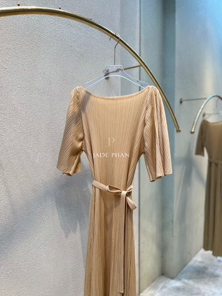 CHARISSE Pleated Dress - Váy Charisse