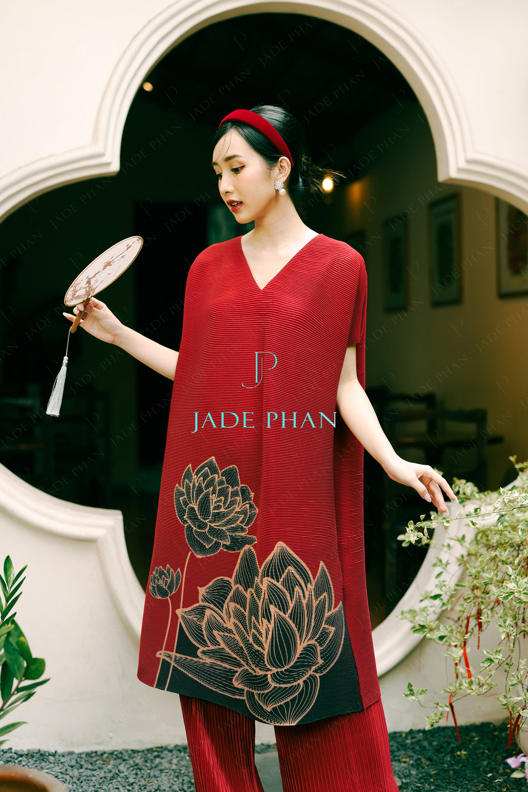 LAGAN Pleated Set - Set Áo dài + Quần