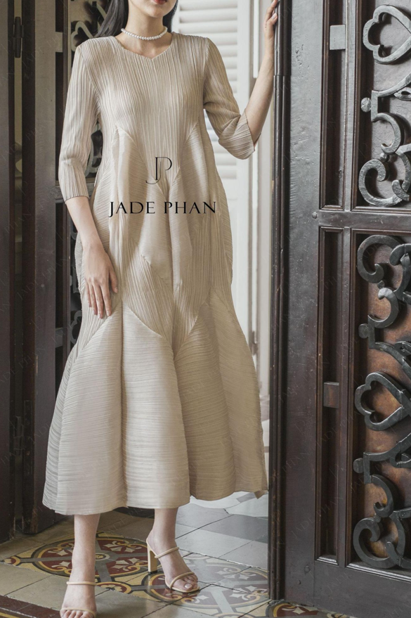 DORIS Pleated Midi Dress - Váy Doris