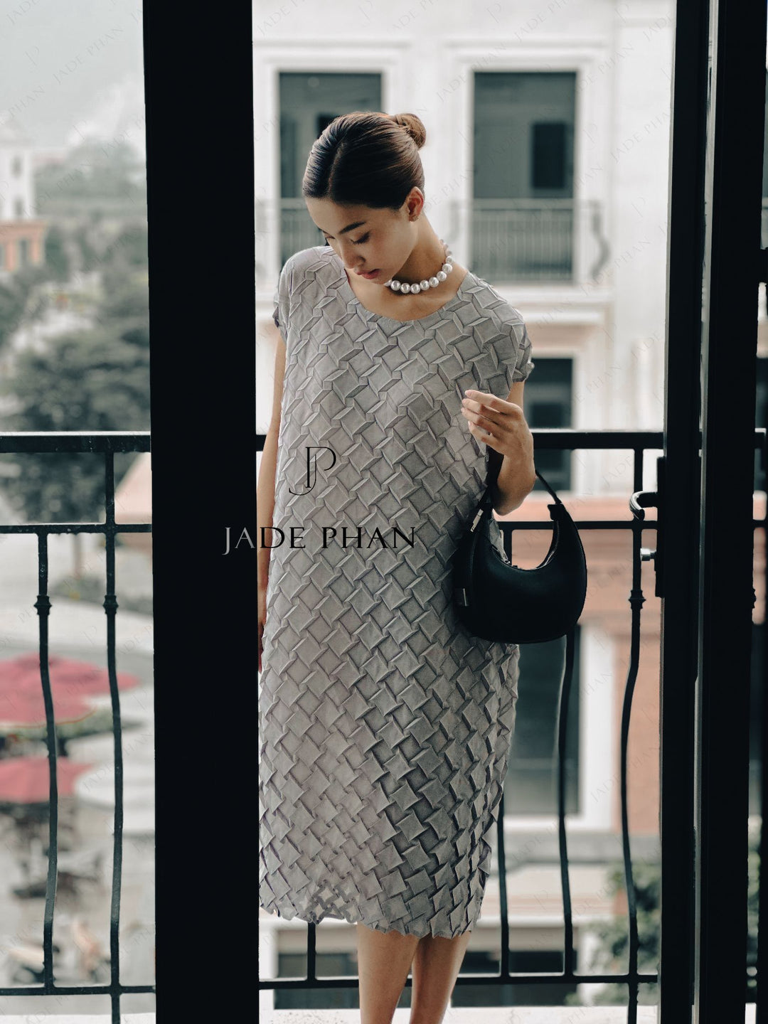 Váy Xếp Ly JOSEPHINE - Ghi