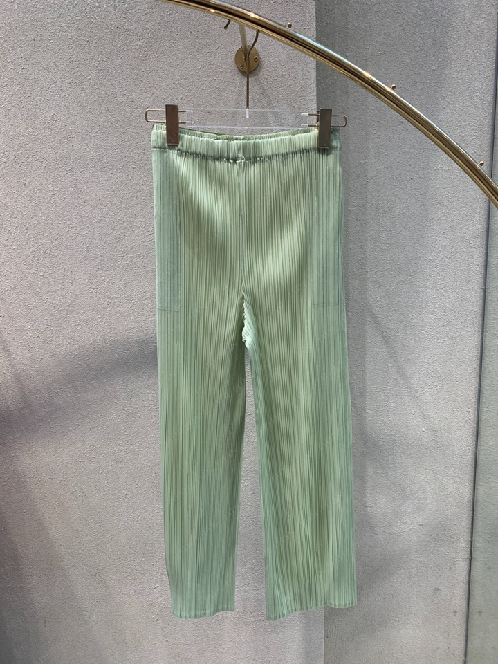 AMOUR Bottom/ Quần Amour