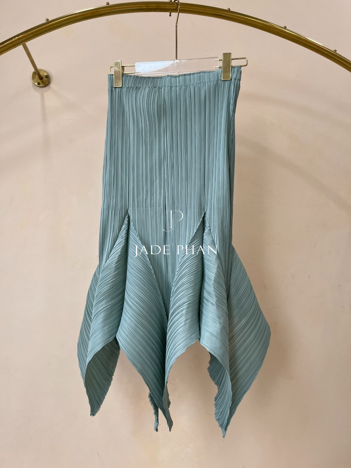 TEGAN Set - Set Áo + Chân váy Tegan