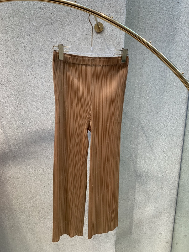 AMOUR Bottom/ Quần Amour