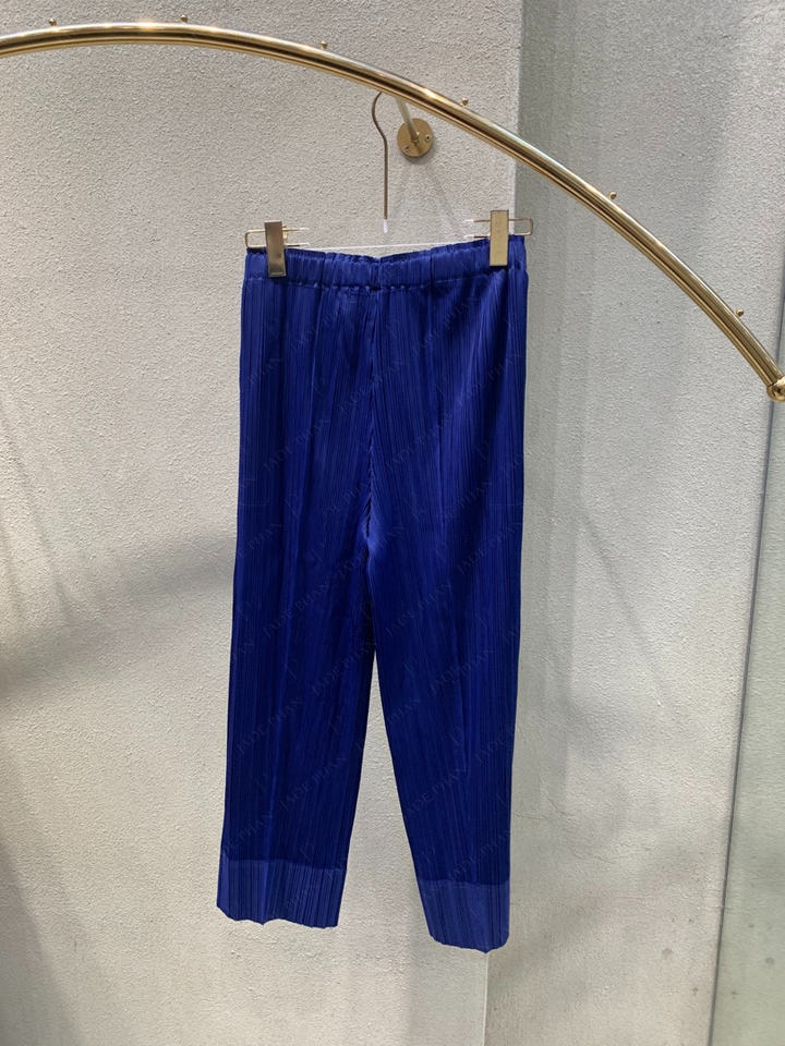 DAISY Bottom/ Quần Daisy