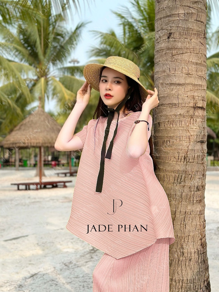 Set Jennie Top & Gerda Bottom/ Jennie Hồng & Gerda Hồng