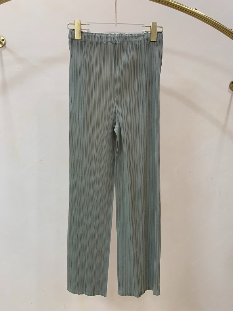 AMOUR Bottom/ Quần Amour